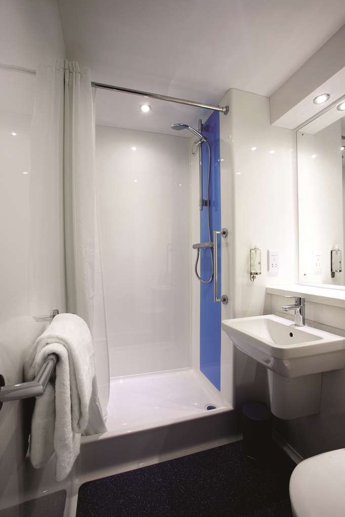 Travelodge London Central Bank Ruang foto