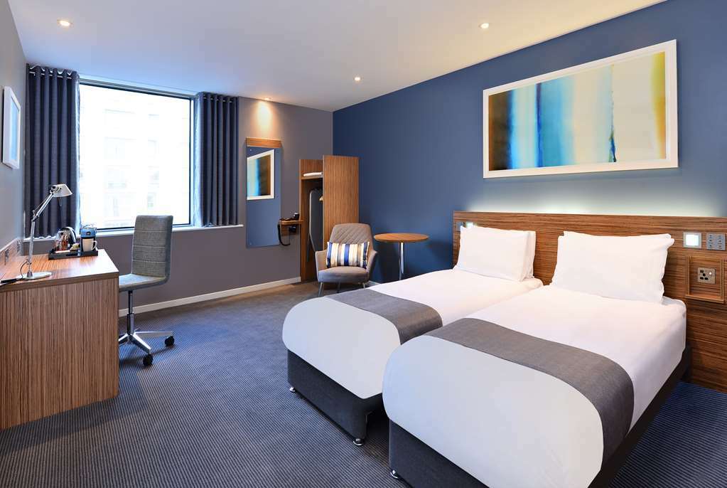 Travelodge London Central Bank Ruang foto